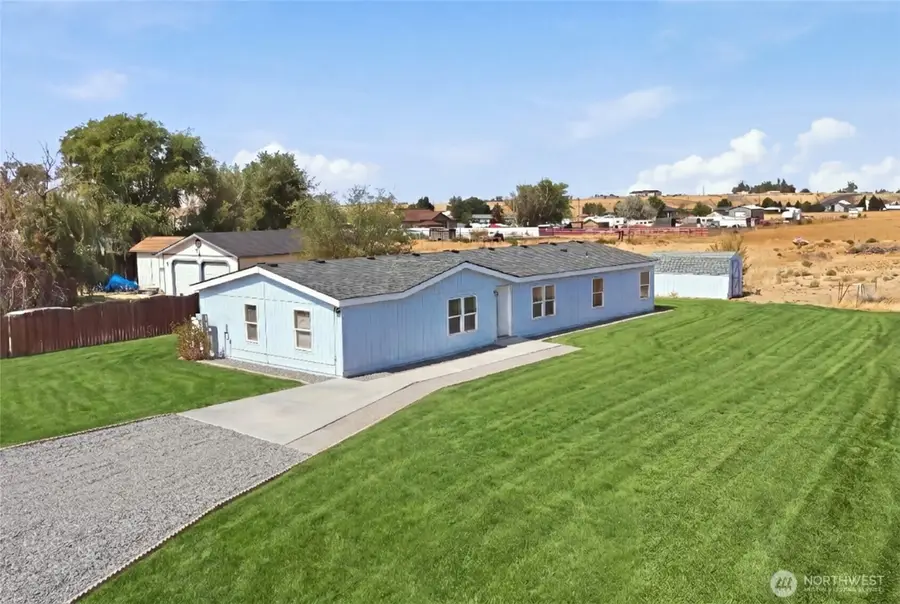 6102 Road 3 Ne, Moses Lake, WA 98837 - #2