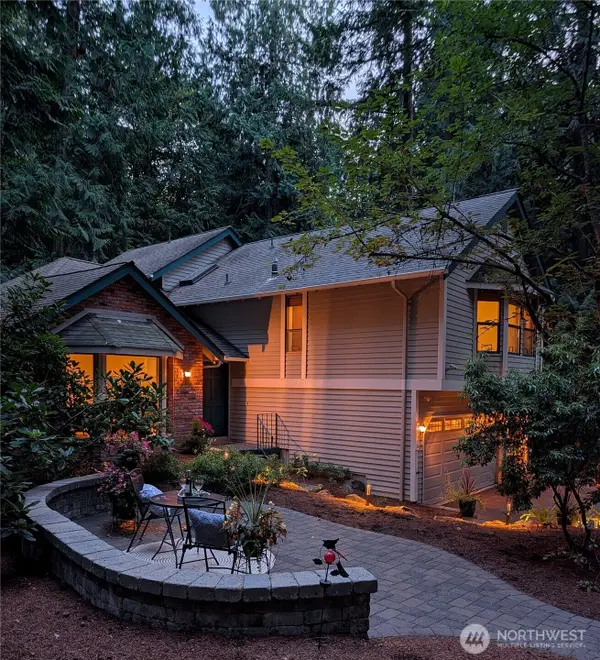 20525 NE 68th Street, Redmond, WA 98053