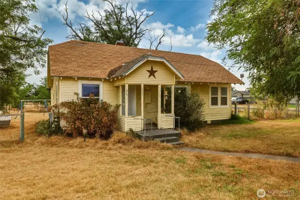 103 Cherry Street, Touchet, WA 99360