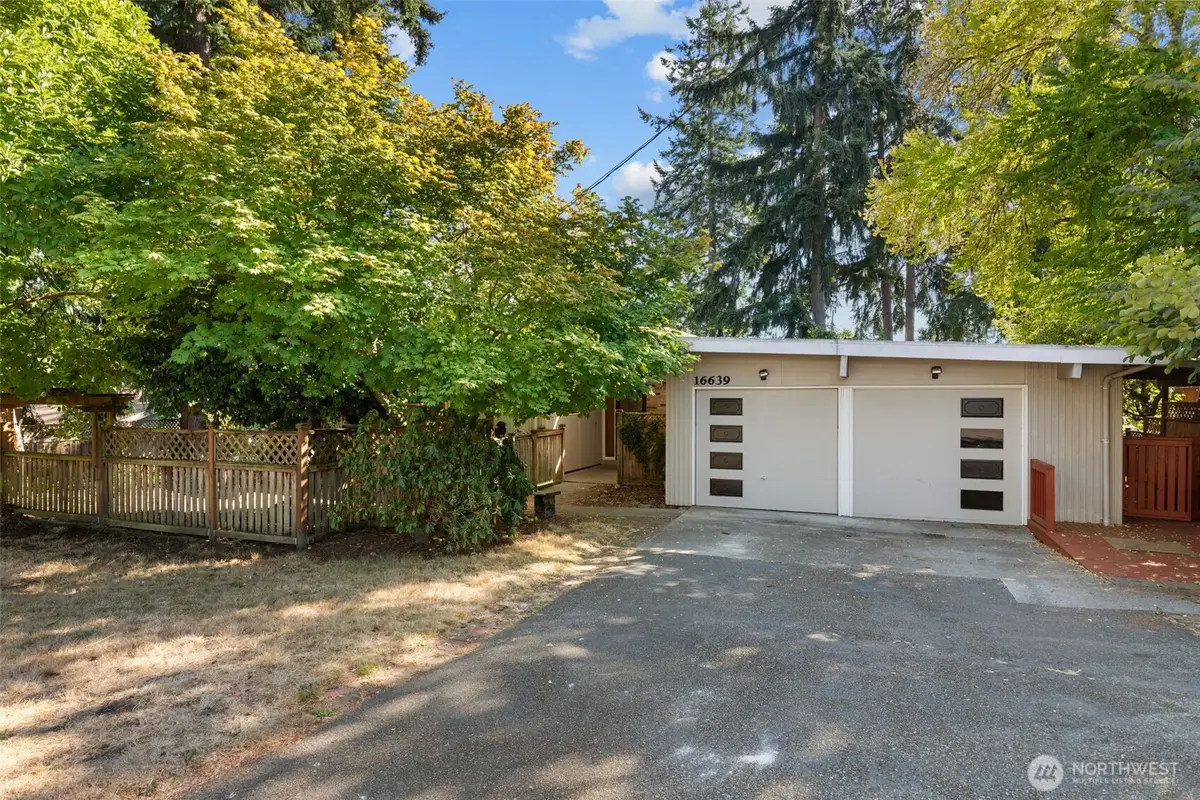 16639 SE 8th Street, Bellevue, WA 98008 - #1