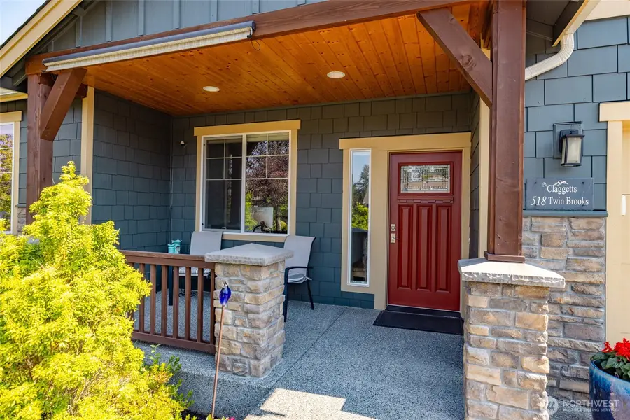 518 Twin Brooks Drive, Mount Vernon, WA 98273 - #2