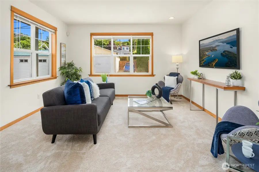5614 Fauntleroy Way Sw #A, Seattle, WA 98136 - #2