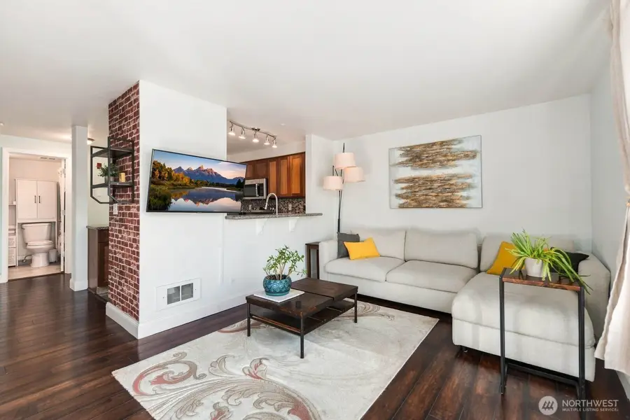300 10th Avenue #A309, Seattle, WA 98122 - #3