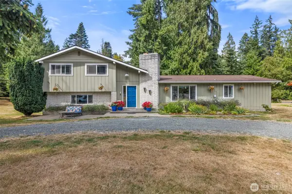 50 Mapleton Way, Port Angeles, WA 98363