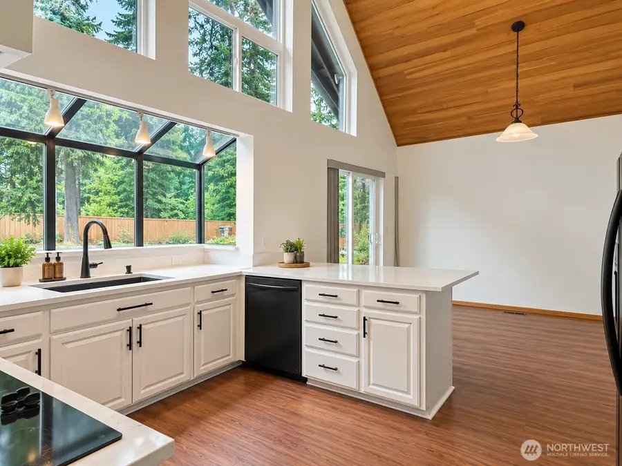 19519 6th Street Ct E, Lake Tapps, WA 98391 - #3