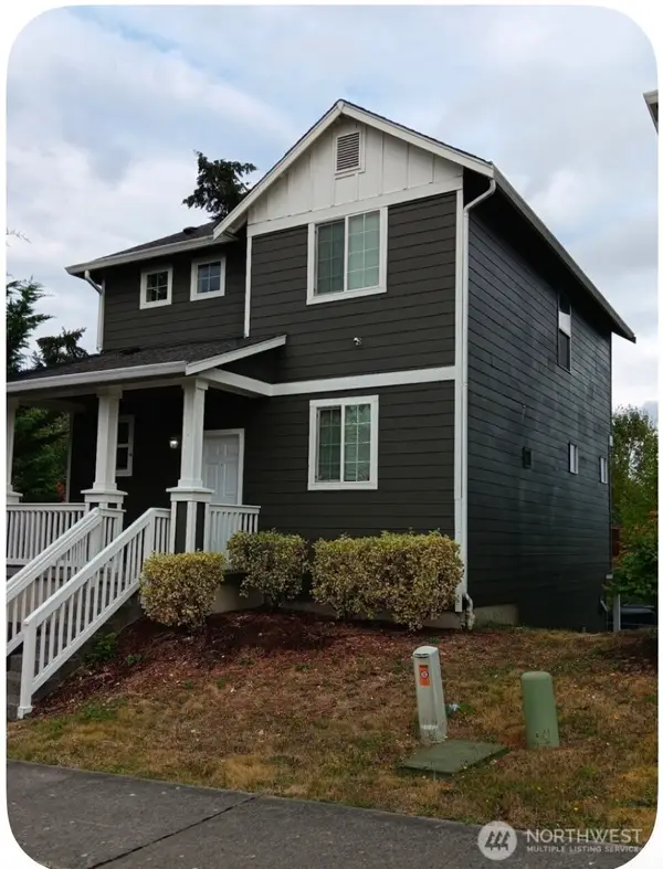 23704 117th Place Se, Kent, WA 98031