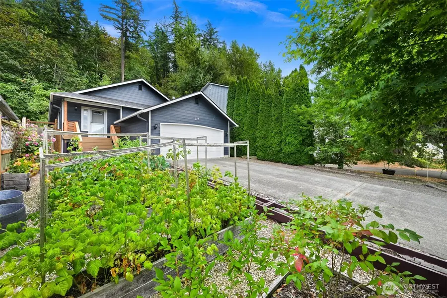 117 S 44th Street, Bellingham, WA 98229 - #3