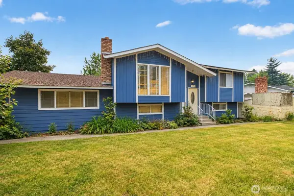 728 11th Street Ne, East Wenatchee, WA 98802