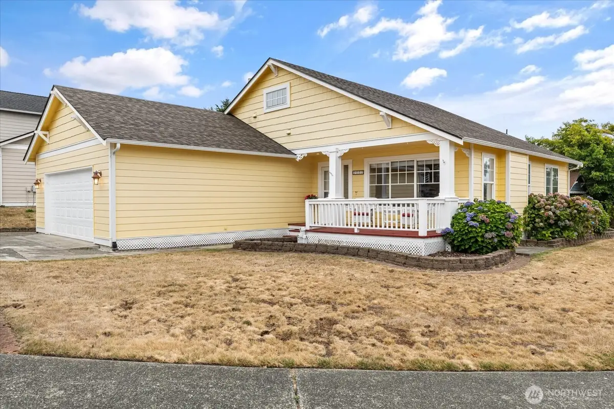 2177 SW Sunnyside Avenue, Oak Harbor, WA 98277 - #1
