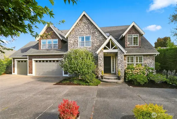 12411 NW 48th Court, Vancouver, WA 98685