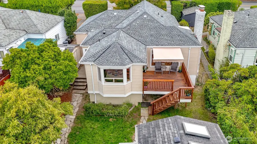 6013 35th Avenue Sw, Seattle, WA 98126 - #3