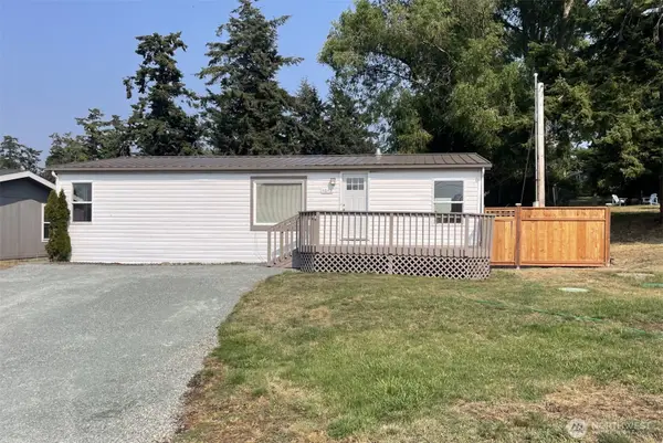 1012 Shawn Avenue, Oak Harbor, WA 98277