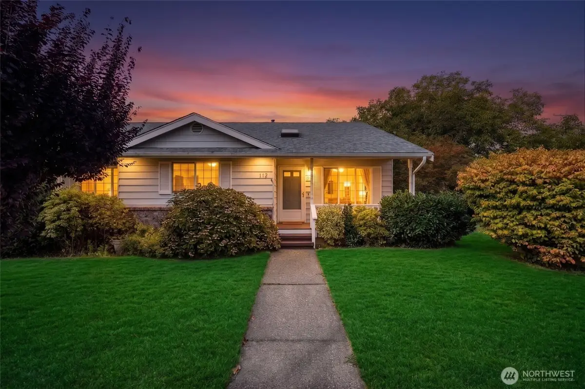 112 W 2nd Street #A, Everson, WA 98247 - #1