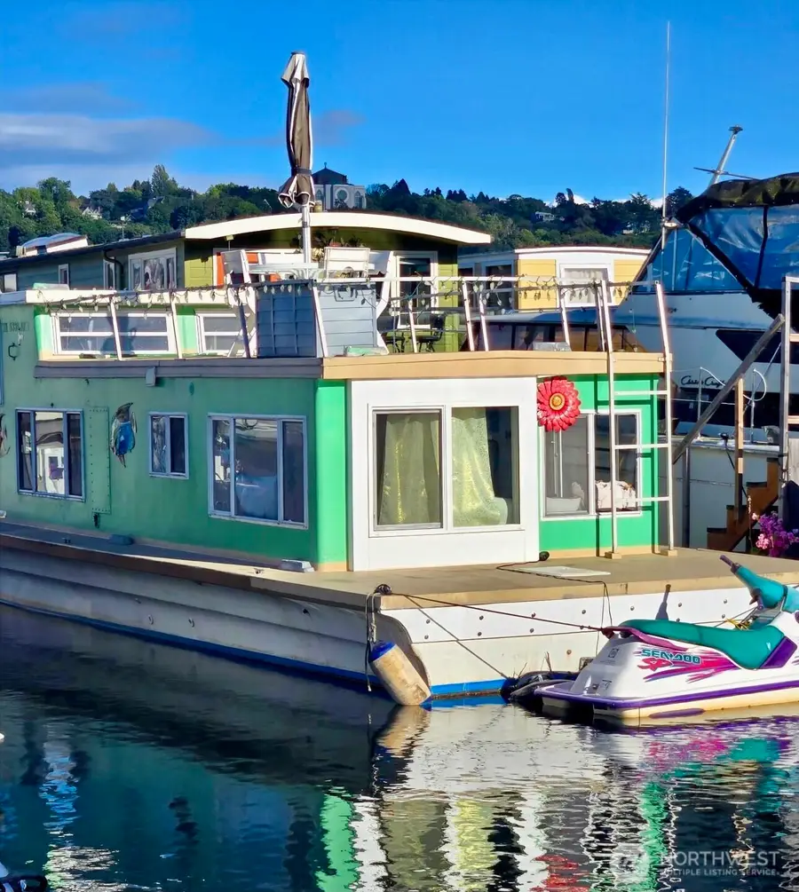 2040 Westlake Avenue N #Slip14, Seattle, WA 98109 - #2
