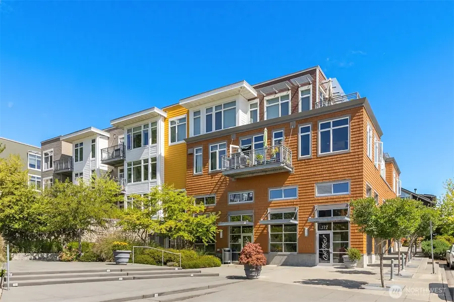 125 Ferncliff Avenue Ne #E242, Bainbridge Island, WA 98110 - #2