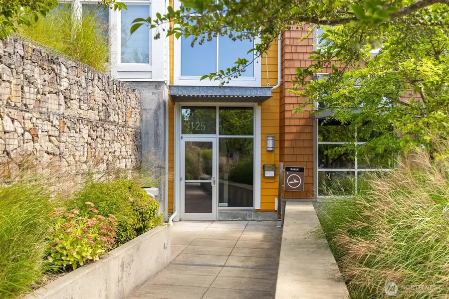 125 Ferncliff Avenue Ne #E242, Bainbridge Island, WA 98110 - #3