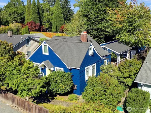 10532 Evanston Avenue N, Seattle, WA 98133