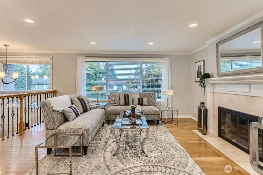 18927 Se 42nd Place, Issaquah, WA 98027 - #2