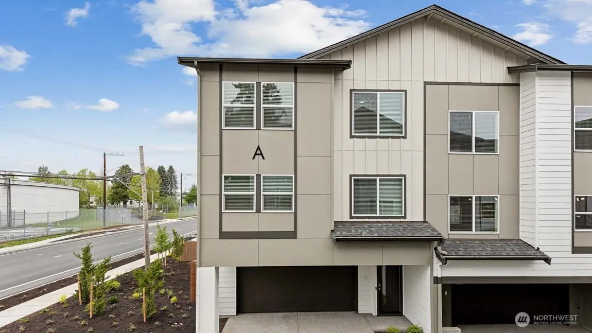 15215 35th Ave W #D1, Lynnwood, WA 98087 - #1