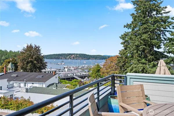 91 Captain Garthney Lane, Friday Harbor, WA 98250
