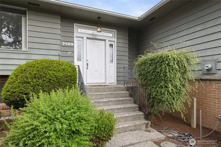 7409 S 15th Street, Tacoma, WA 98465 - #2