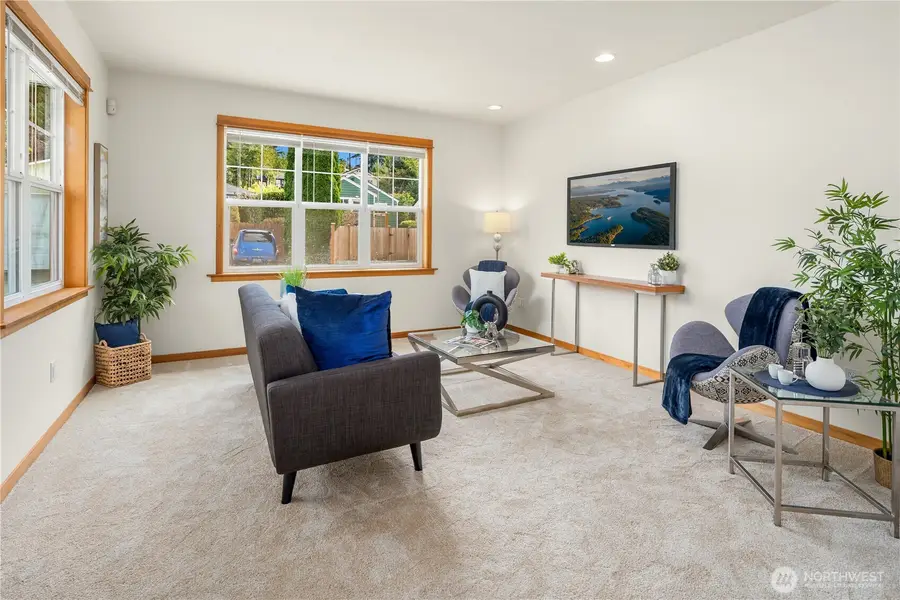5614 Fauntleroy Way Sw, Seattle, WA 98136 - #3