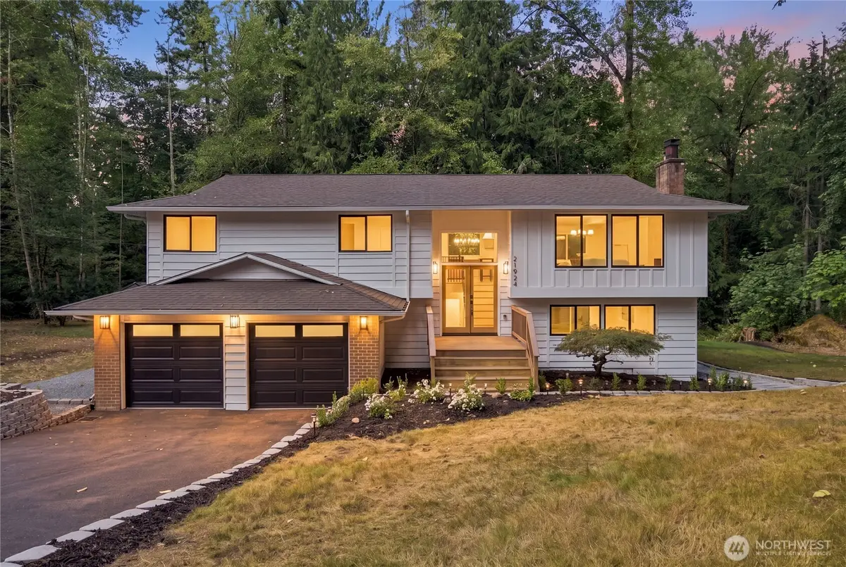21924 Ne 164th St, Woodinville, WA 98077 - #1