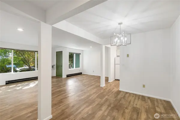 12300 28th Avenue Ne #103, Seattle, WA 98125