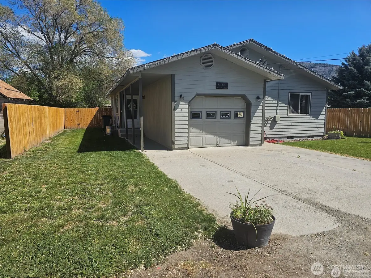 315 Juniper Street, Oroville, WA 98844 - #1