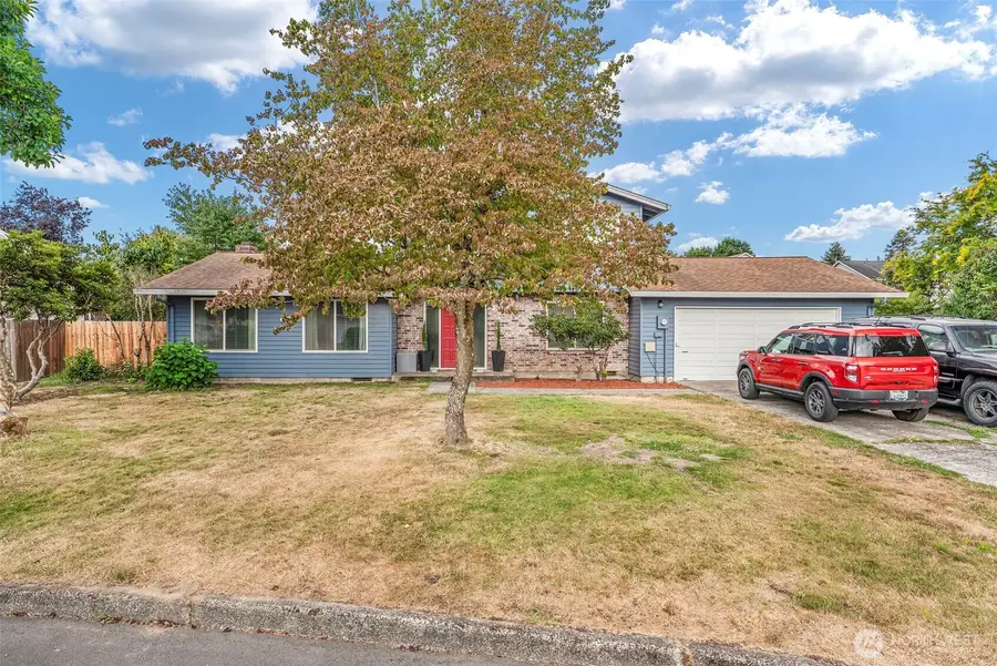 341 Fir Avenue, Woodland, WA 98674 - #2