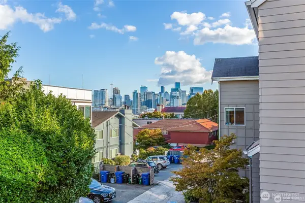 1214 Taylor Avenue N #201, Seattle, WA 98109