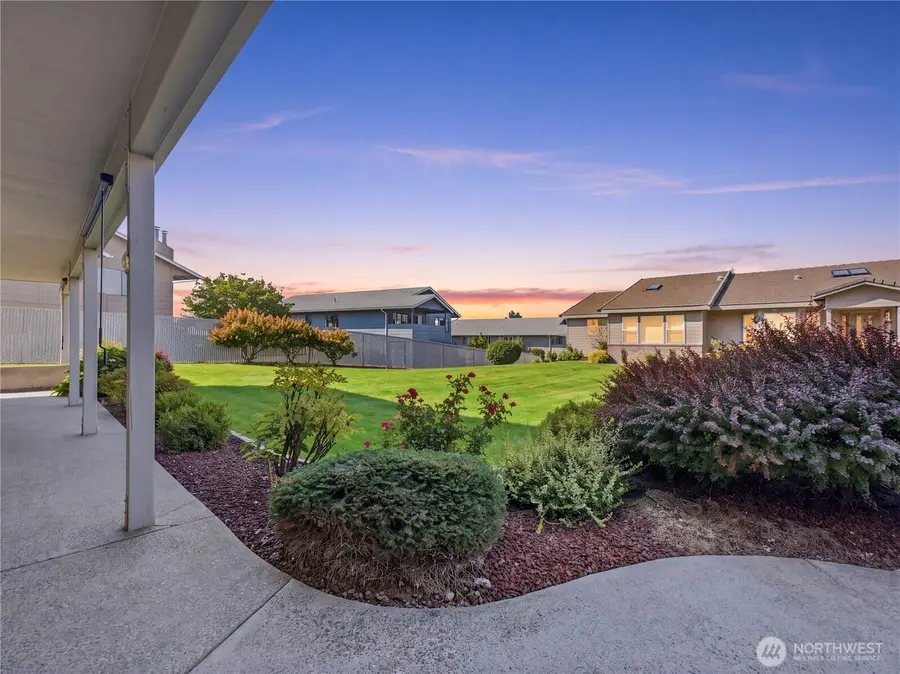 1380 Eastmont Avenue #502, East Wenatchee, WA 98802 - #2