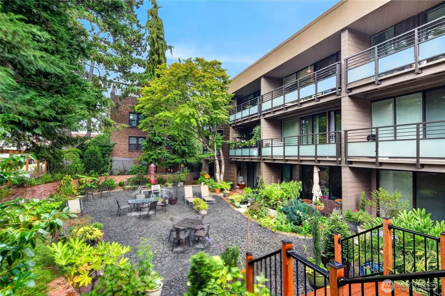1616 41st Avenue E #305, Seattle, WA 98112 - #2