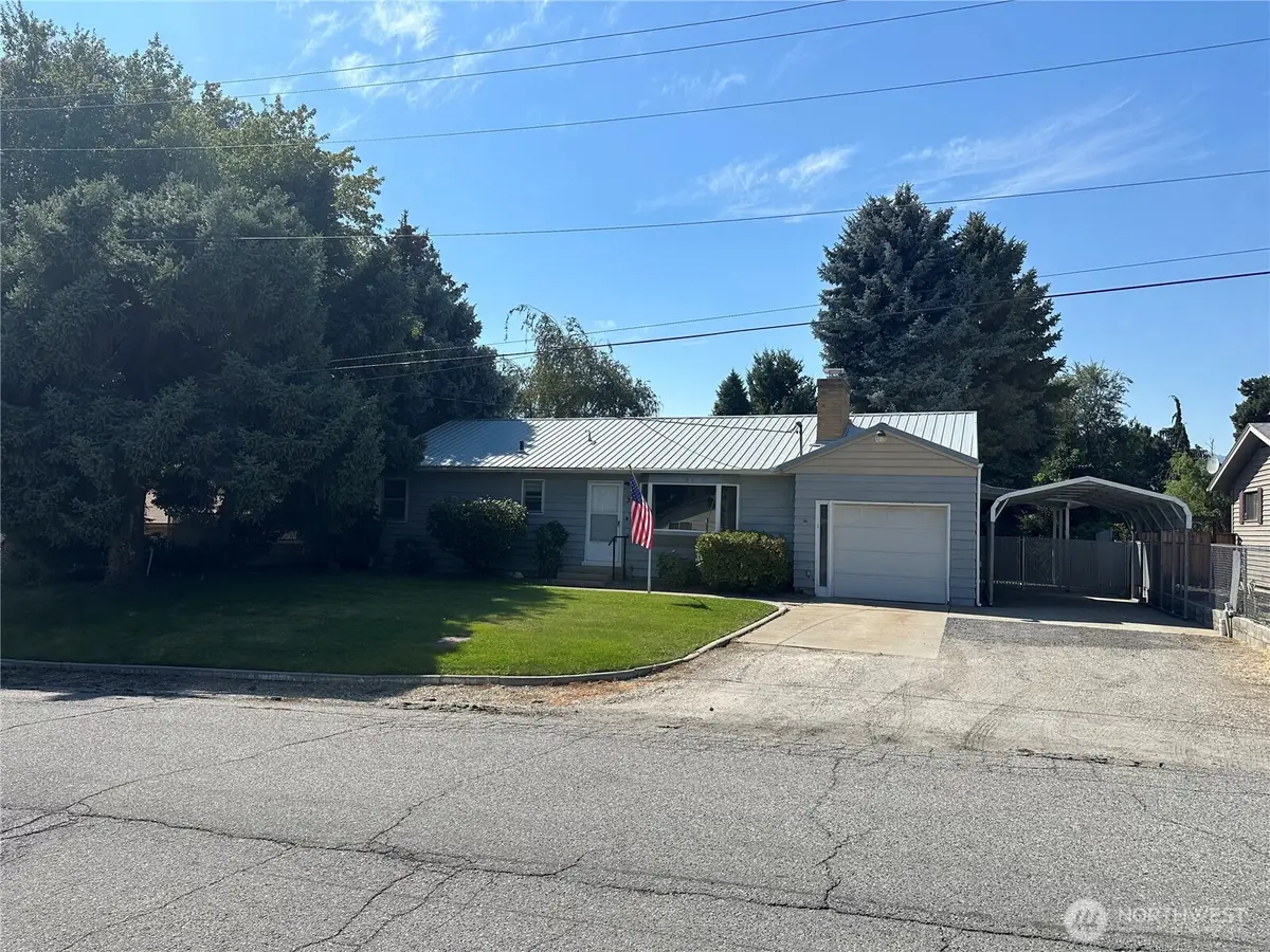30 S Gilmore, East Wenatchee, WA 98802 - #1