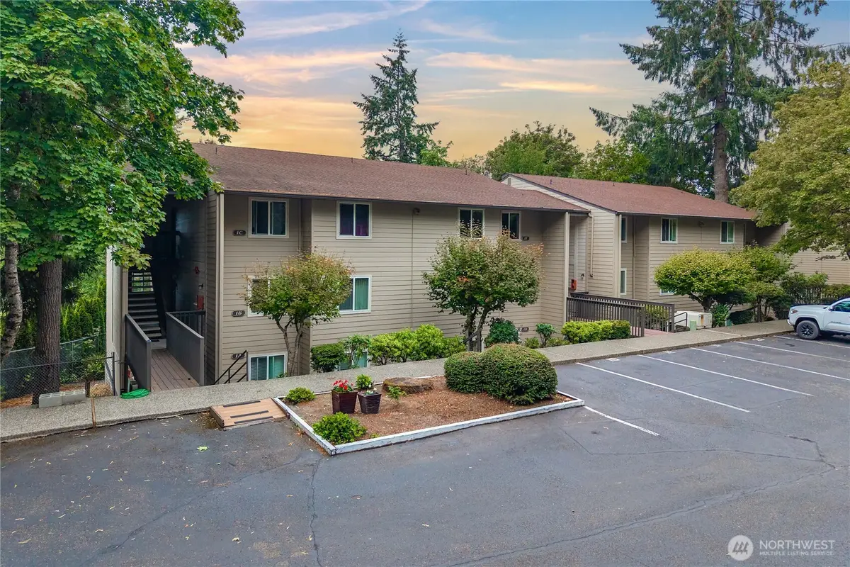 303 Kenyon Street Nw #2A, Olympia, WA 98502 - #1