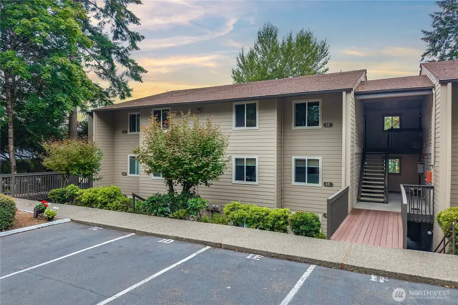 303 Kenyon Street Nw #2A, Olympia, WA 98502 - #2