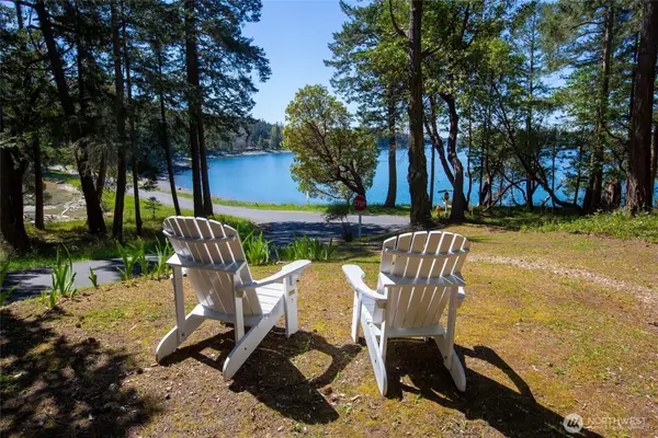 40 Brooks Lane, Friday Harbor, WA 98250