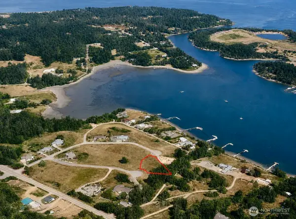 109 Marianne Meadow, Port Ludlow, WA 98365