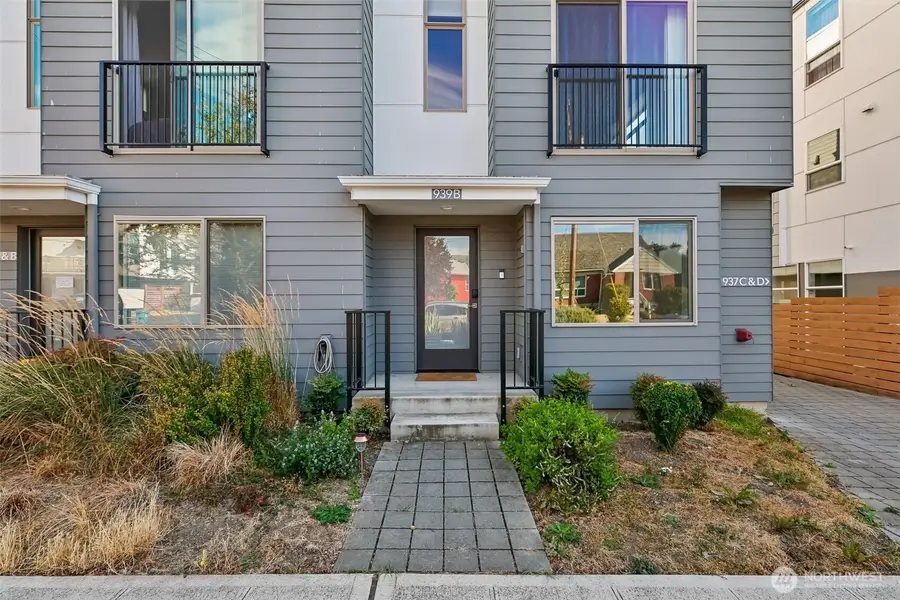 939 NW 56th Street #B, Seattle, WA 98107 - #2