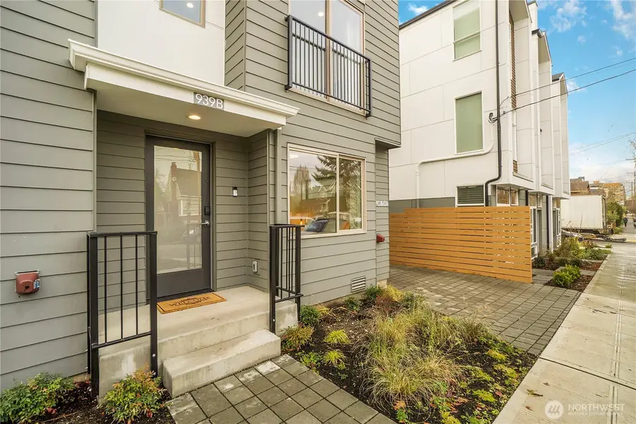 939 NW 56th Street #B, Seattle, WA 98107 - #3