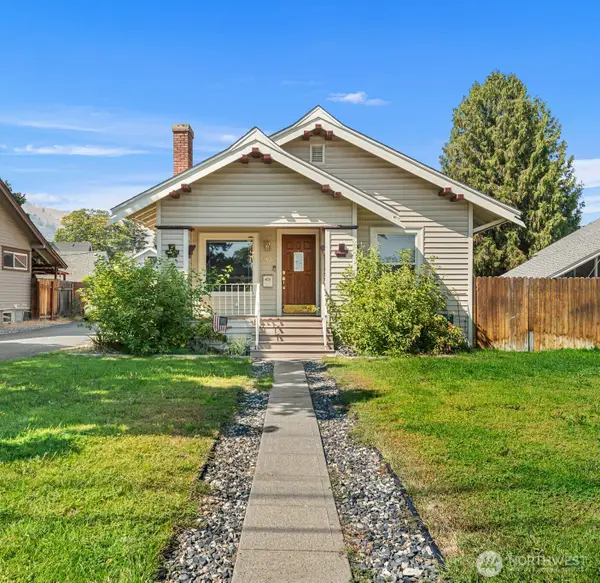 900 Okanogan Avenue, Wenatchee, WA 98801