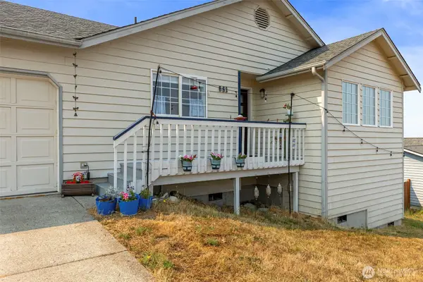 661 S Still Road S, Sequim, WA 98382