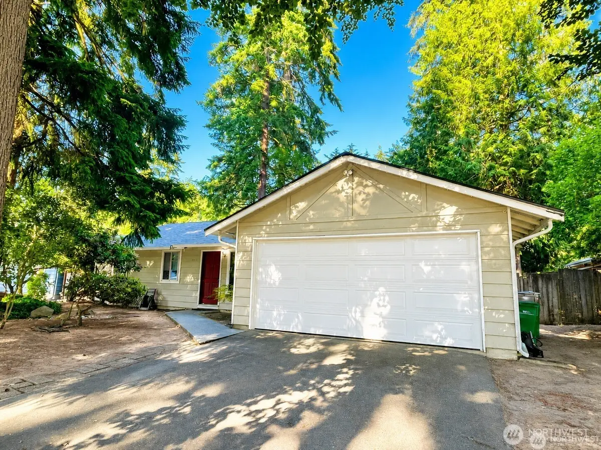 14037 108th Avenue Ne, Kirkland, WA 98034 - #1
