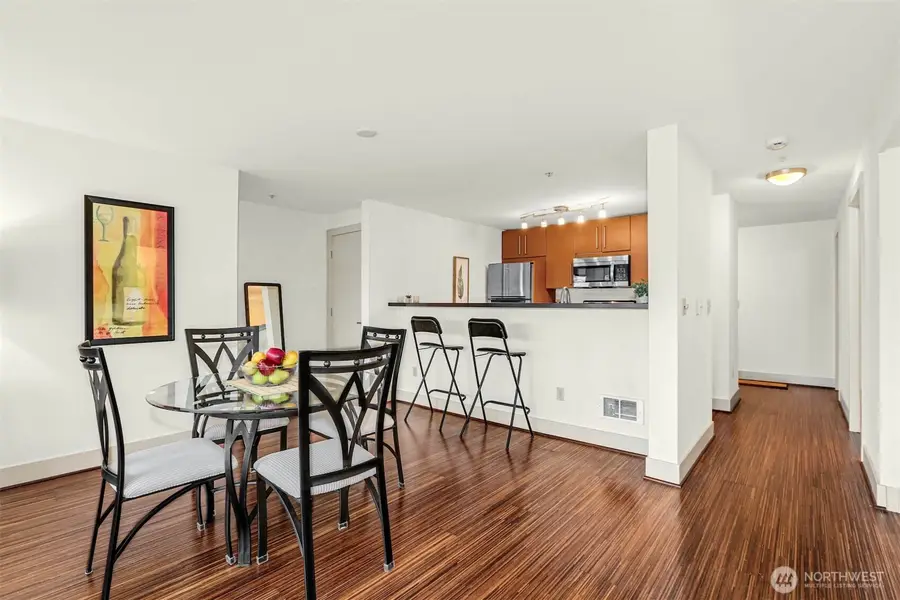 1550 Eastlake Avenue E #203, Seattle, WA 98102 - #2