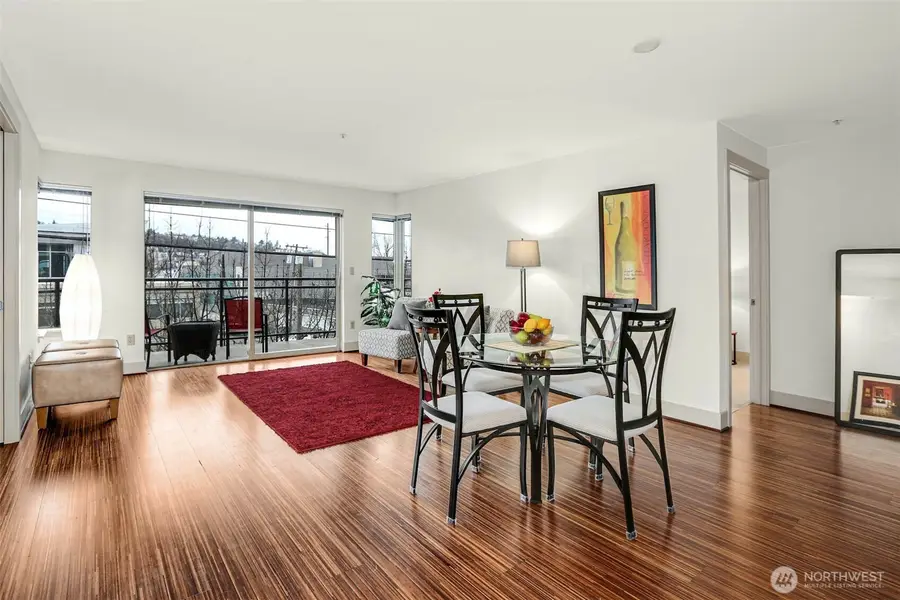 1550 Eastlake Avenue E #203, Seattle, WA 98102 - #3
