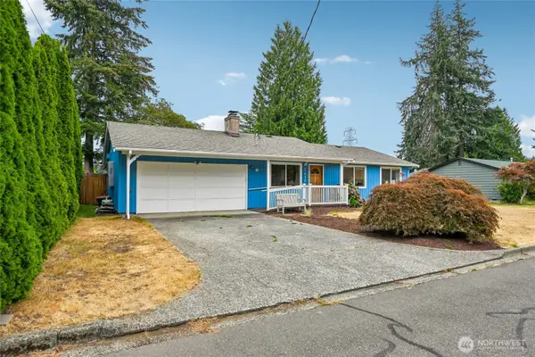7032 122nd Avenue Se, Newcastle, WA 98056