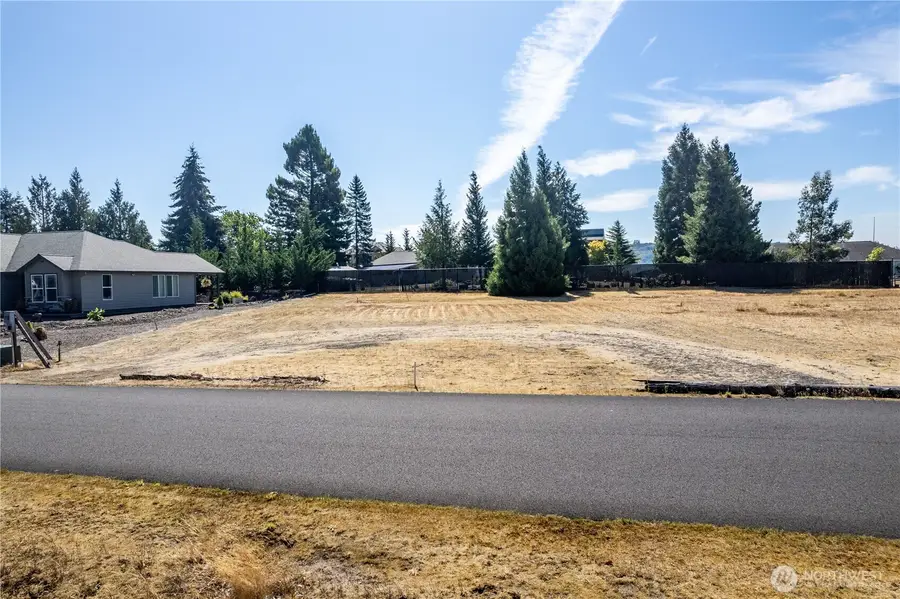 211 Columbia Point Road, Longview, WA 98632 - #2