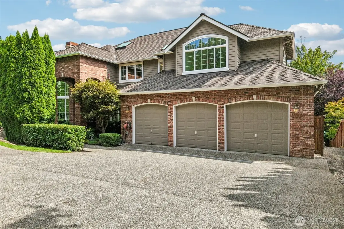 13611 Ne 136th Pl, Kirkland, WA 98034 - #1
