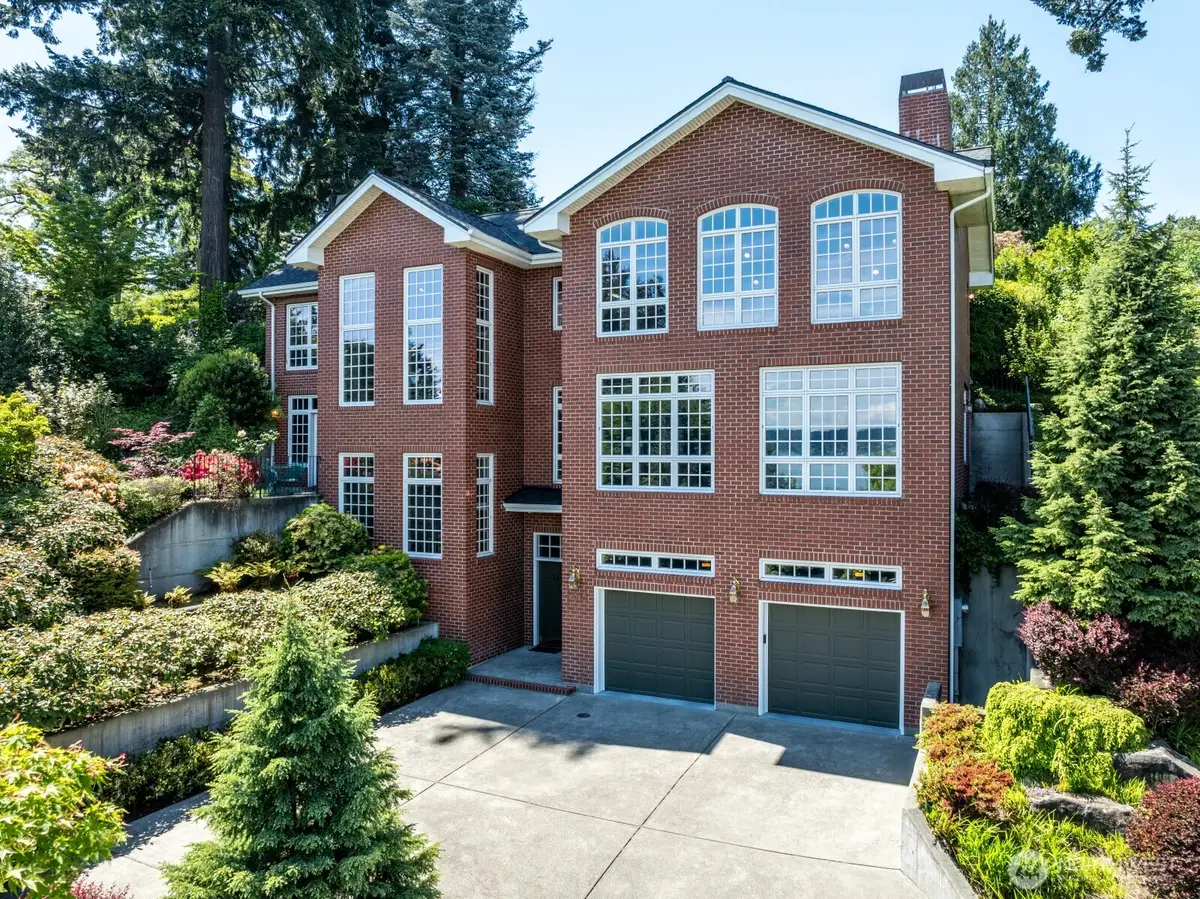 6681 NE Windermere Road, Seattle, WA 98115 - #1