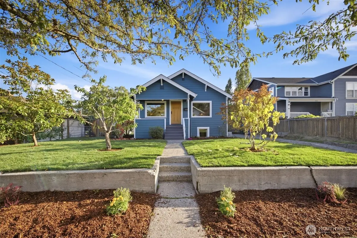 4247 S Eddy Street, Seattle, WA 98118 - #1
